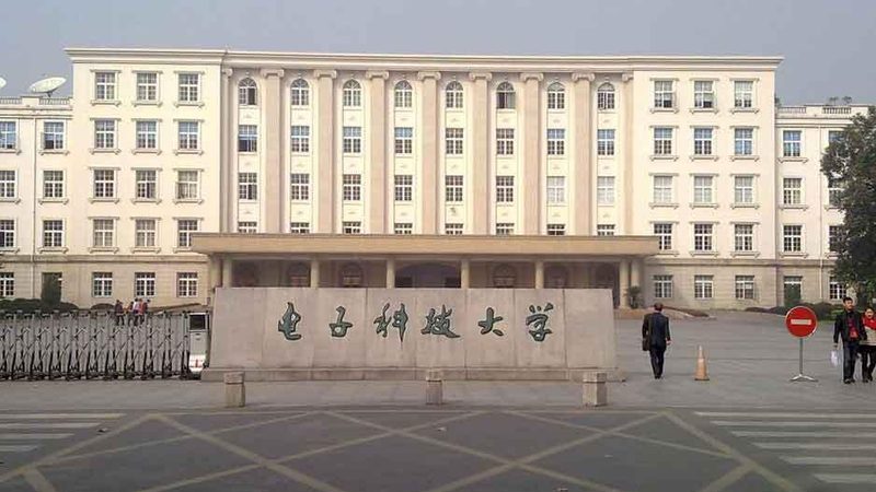 汽车电子嵌入式系统：揭秘其开发方案的奥秘